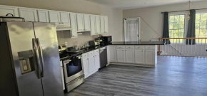 Private Apt In Southfordsouthbury